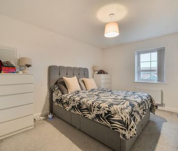 2 bedroom house to rent - Photo 1