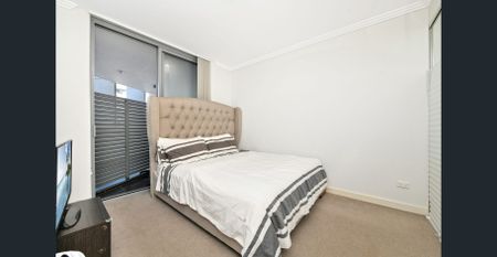 Immaculate Apartment Just Steps From Turrella Station - Photo 2