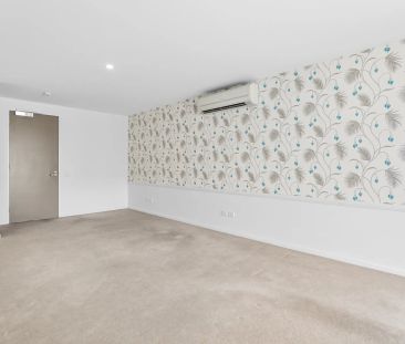 Modern Living in Prime Kingston Foreshore Location - Photo 4