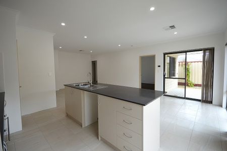 47C Russell Street, East Cannington WA 6107 - Photo 2