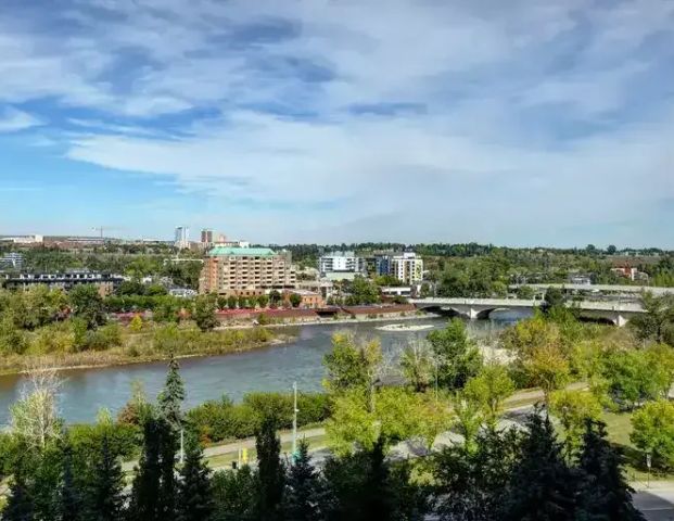 Great two bedroom with two bathroom apartment on 9th floor for rent. Great location. | 1108 6 Avenue Southwest, Calgary - Photo 1