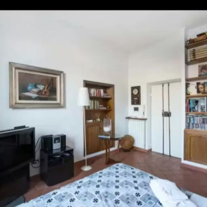 Via Belsiana, Rome, Lazio 00187 - Photo 1