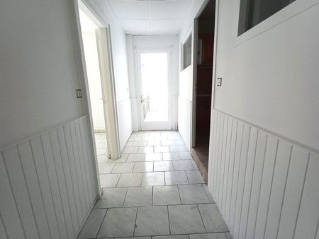 Location Appartement 1 pièce 32m² MONT DE MARSAN 40000 - Photo 5
