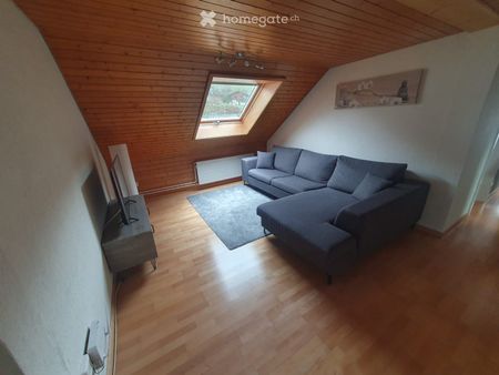 Schöne Wohnung im Herzen von Brunnadern - Foto 2