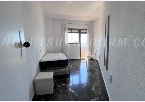 REF1867-Benidorm-1.100€