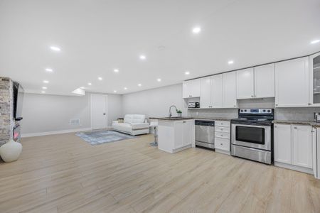 For Lease - 4 BRONZE BIRD Crescent, Clearview, Ontario - Photo 4