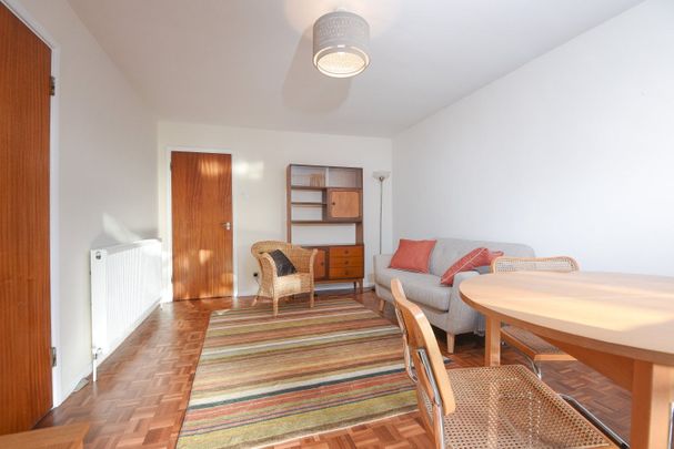 St Johns Park, London, SE3 - Photo 1