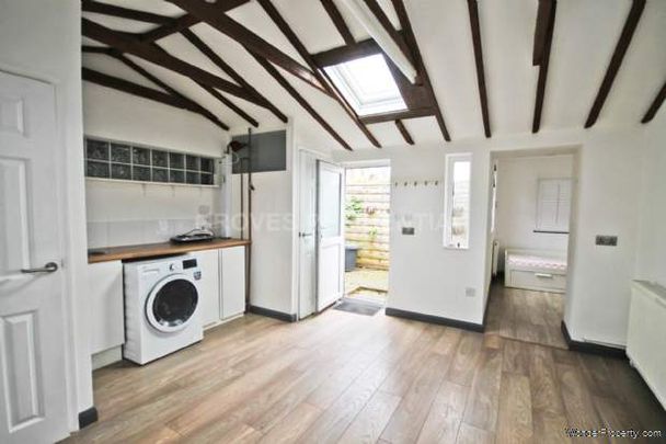 1 bedroom property to rent in New Malden - Photo 1