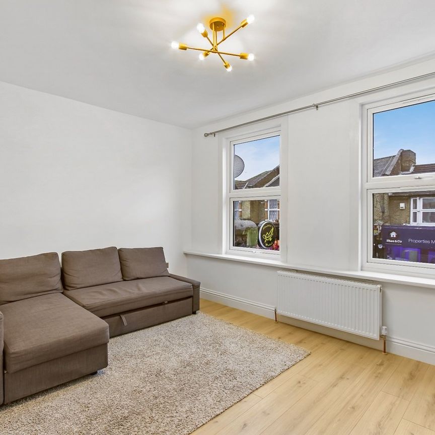 2 Bed Flat, Plashet Grove, E6 - Photo 1