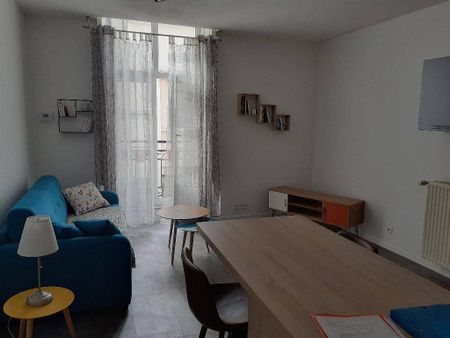 Location appartement t1 32 m² à Nantes (44000) Canclaux - Procé - Zola-Mellinet-Canclaux - Photo 2