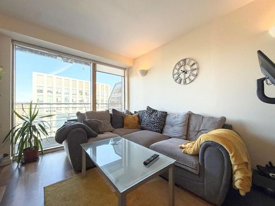 2 bedroom flat to rent - Photo 1