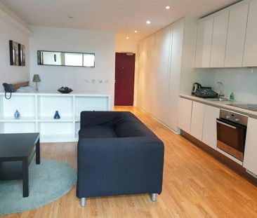 Studio to rent - Photo 4