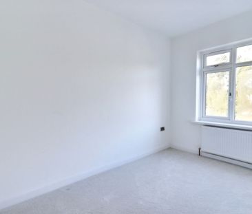 2 Bedroom - Photo 3