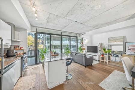 Six50 King West Lofts 95 , #317 - Photo 3