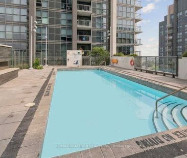 For Lease - 20 Meadowglen Place Unit# 725, Toronto, Ontario - Photo 2