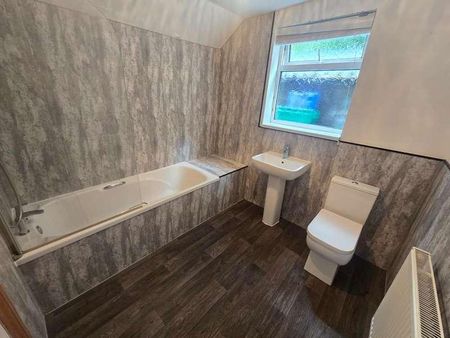 Cumberland Terrace, Willington, County Durham, DL15 - Photo 3