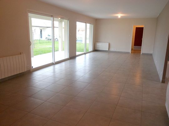 Location Maison 5 pièces 139m² - Photo 1