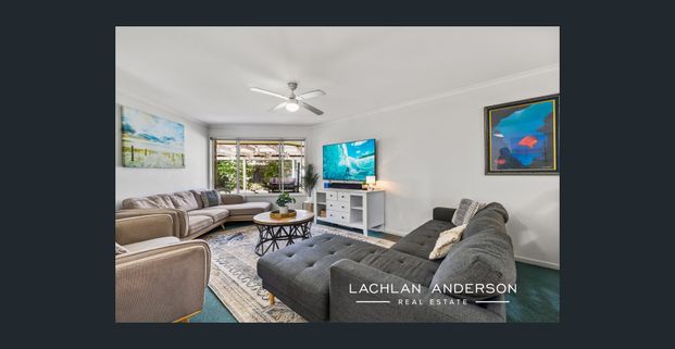 Large Family Home in Caloundra West! - Photo 1