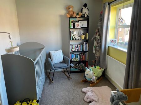 Millbank, Cam - Photo 4