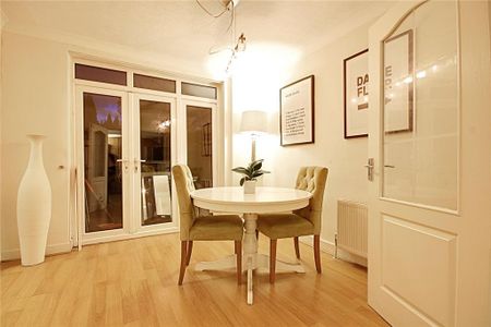 3 bedroom terraced house to rent - Photo 3