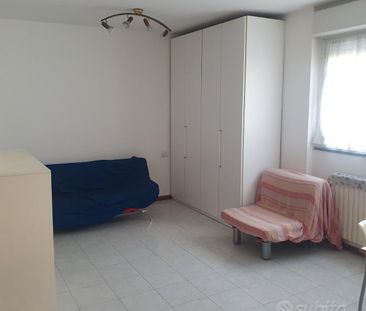 Ampio appartamento arredato - Photo 2