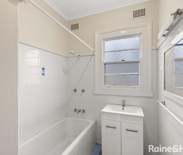 When Location is Everything - Photo 5