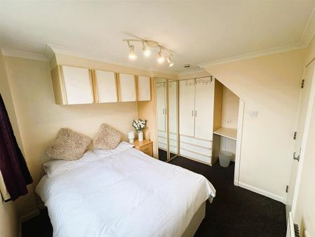 3 bedroom house share to rent - Photo 2