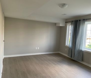 For Lease - 85 Mullin Drive Unit# 14A, Guelph, Ontario - Photo 2