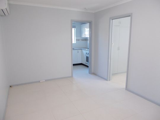 Stylish 1-Bedroom Apartment in Prime Caulfield North Location - Photo 1