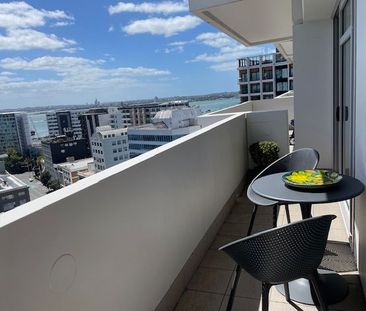 Lovely, Sunny 1 bedroom furnished apt. with views - Photo 2