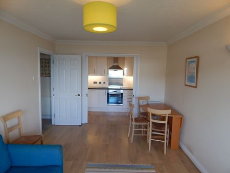 2 bedroom apartment to rent Pacific Close, Southampton, SO14 - Photo 4