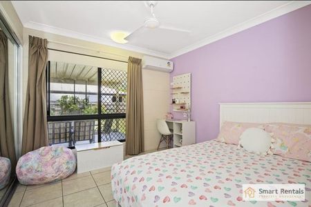3 Thornbill Close, Kelso QLD 4815 - House For Rent | Domain - Photo 5