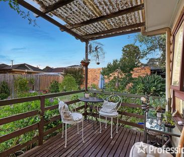 14 Orloff Court, Burwood East VIC 3151 - Photo 4