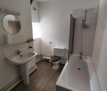 Location Appartement 2 pièces 31m² POITIERS 86000 - Photo 4