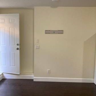 Cozy 1 Bedroom/1 Bath Basement Suite for Rent – All Utilities & WiFi - Photo 4