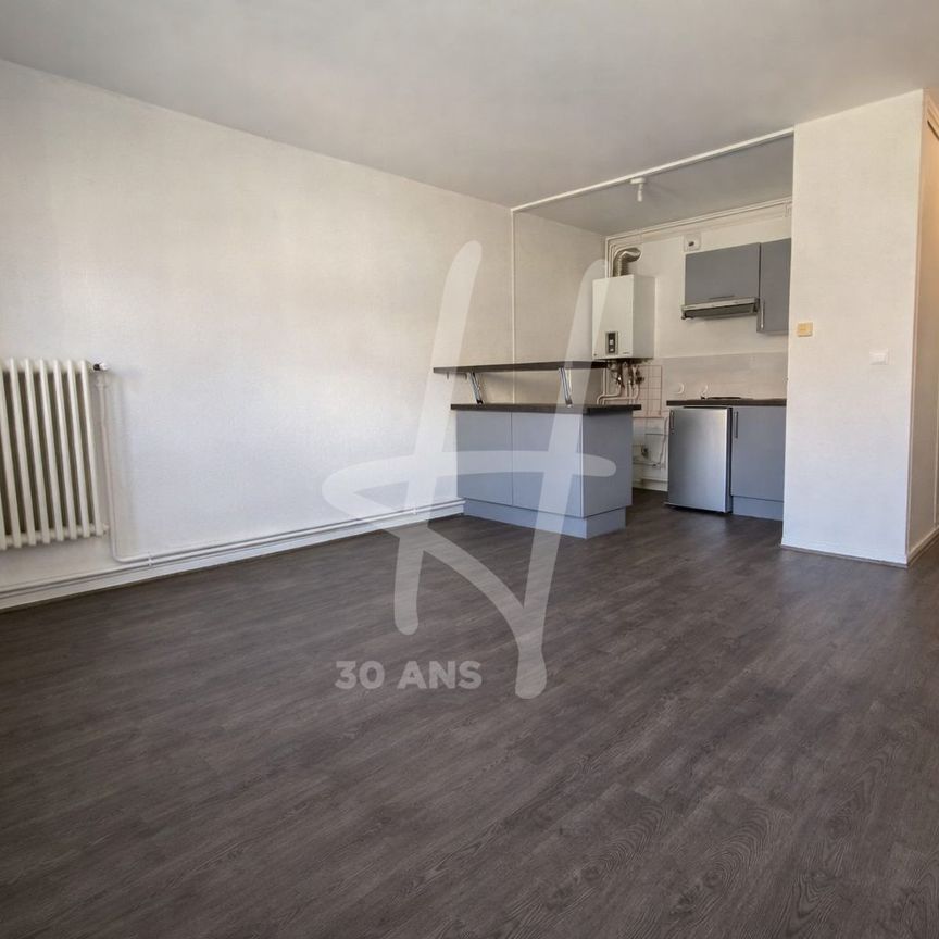 Location Appartement 1 pièce 27m² MONTIGNY LES METZ 57950 - Photo 1
