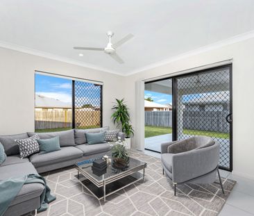 Family Home in Mount Low - Photo 4
