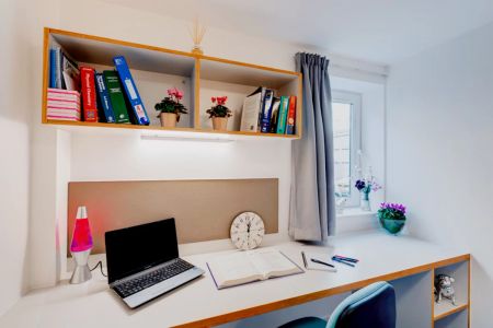 Deluxe Ensuite - Photo 3