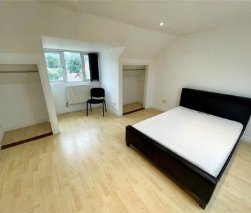 4 bedroom maisonette to rent - Photo 5