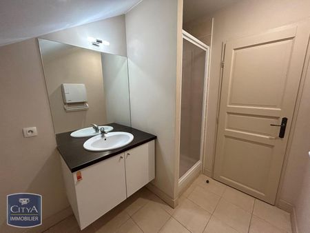 Location Appartement 3 pièces 66m² MARSAC SUR L ISLE 24430 - Photo 3