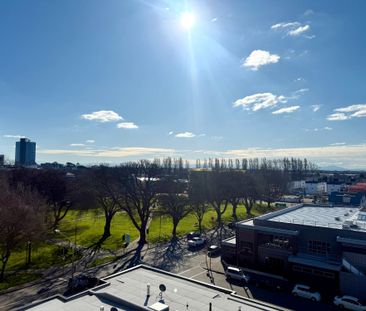 City Centre, 3 bedrooms - Photo 3