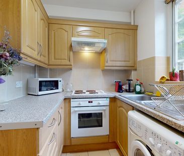 Grenville Street, London, WC1N - Photo 3