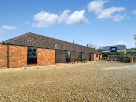 2 bedroom detached bungalow to rent - Photo 2