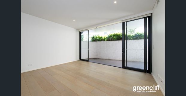 Modern Garden Apartment in the Heart of Redfern - Photo 1