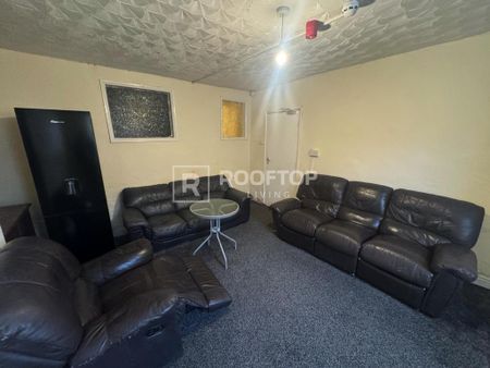 7 bedroom house share to rent - Photo 2