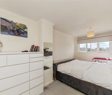 3 bedroom semi-detached house to rent - Photo 6