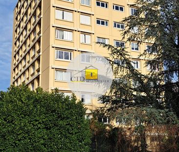 Location Appartement 2 pièces 49m² ST PRIEST 69800 - Photo 1