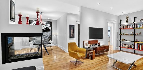 Superbe rez-de-chaussée entièrement meublé au cœur du Mile-End - Photo 2