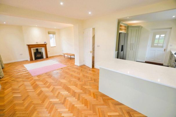 3 bedroom detached house to rent - Photo 1