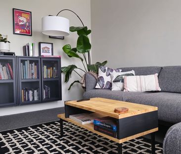 Ellenbrook - Photo 1